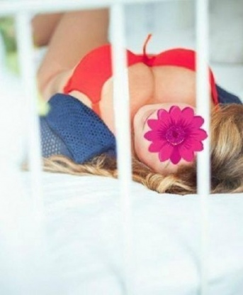 В Москве я создам атмосферу расслабления и наслаждения, где ты сможешь погрузиться в мир фантазий и страсти. Мои услуги включают классический и эротический массаж, фантазии и ролевые игры. Обещаю, ты не останешься равнодушным к моим умением и нежным прикосновениям. Я аккуратно оберегу твою конфиденциальность и гарантирую полное удовлетворение. Здесь ты найдешь отзывы и фото, чтобы убедиться в моих способностях. Доверься мне, и каждая минута с тобой станет незабываемой! 9516, 32 года